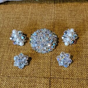 Elegant Crystal and Pearl Jewelry Set